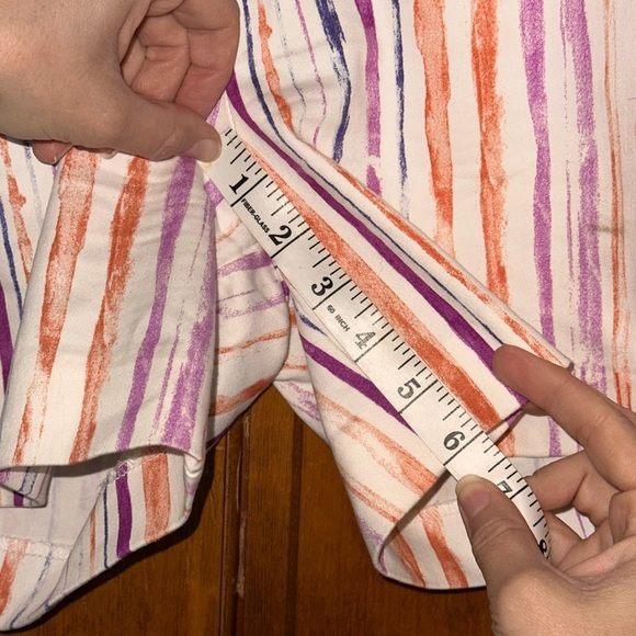 Isaac Mizrahi Women's Striped Summer Shorts | Watercolor Print | Sz 10 - Picture 5 of 5